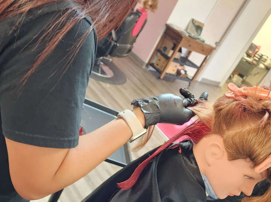 Cursos de cosmetología aprobados por TDLR